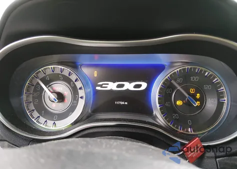 2016 Chrysler 300C z USA, uszkodzony, nr VIN 2C3CCAEG4GH116778